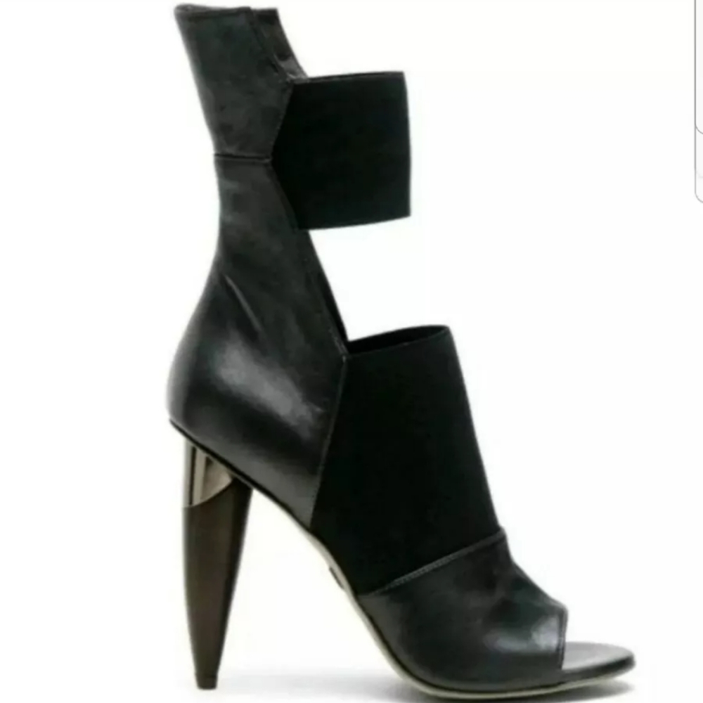 Hardy Omelle High heels ankle boots black size 7